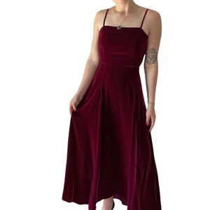 Vintage 1970s Womens Bonnie Strauss Red Crushed Velvet Square Neck Maxi Dress S